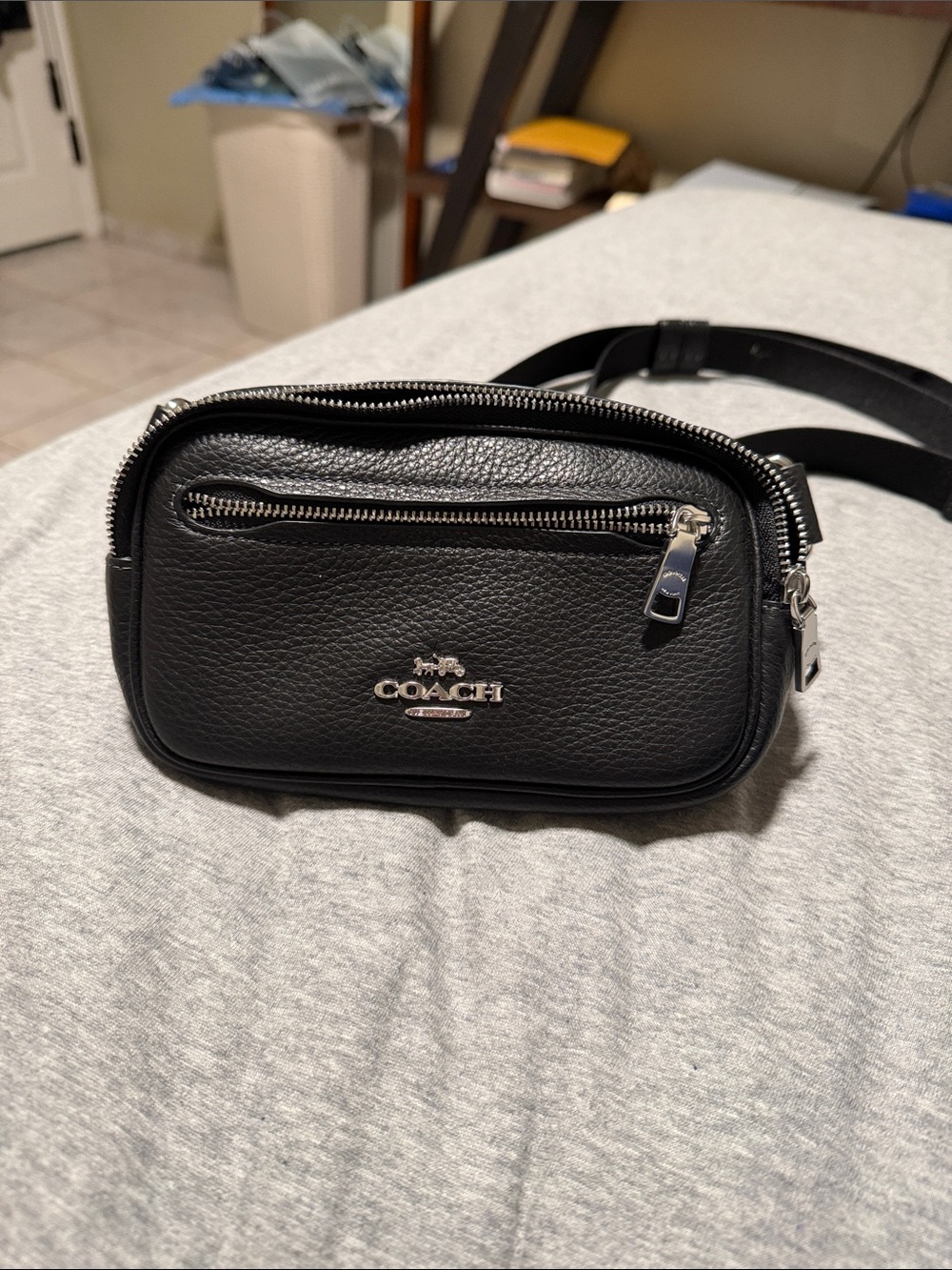 Coach Elias cross body bag